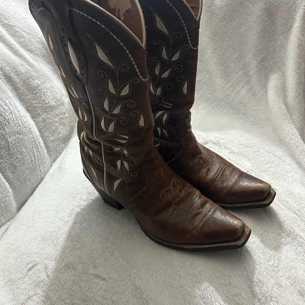 Ariat Women’s Size 10 Sonora Brown Leather Embroidered Boots